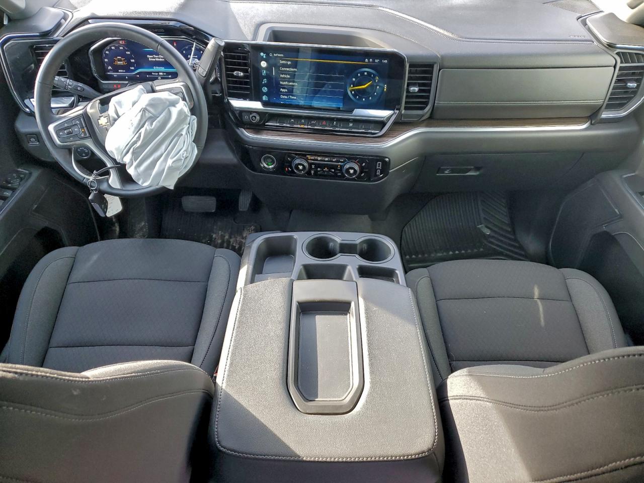 2024 CHEVROLET SILVERADO K1500 LT-L photo 15