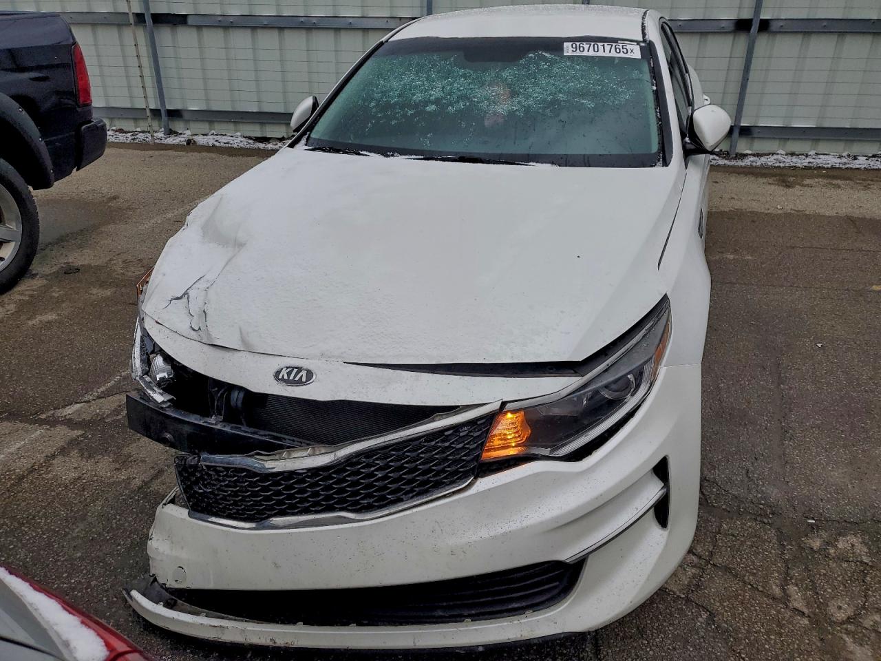 2016 KIA OPTIMA LX photo 5