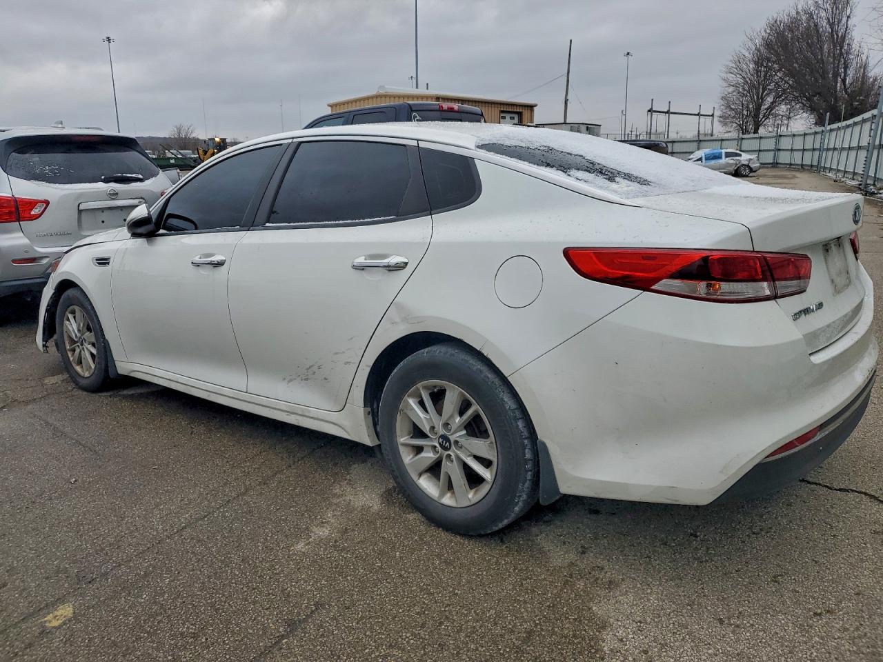 2016 KIA OPTIMA LX photo 2
