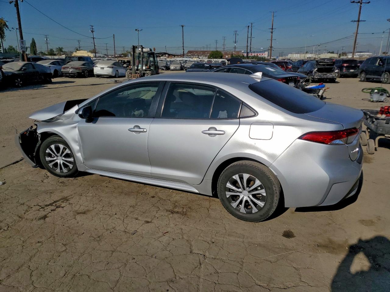 2022 TOYOTA COROLLA LE photo 2