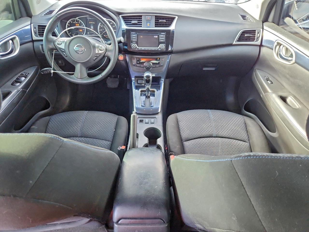 2018 NISSAN SENTRA S photo 8
