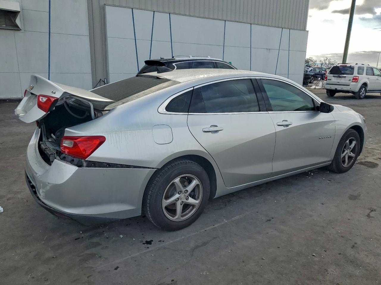 2016 CHEVROLET MALIBU LS photo 5