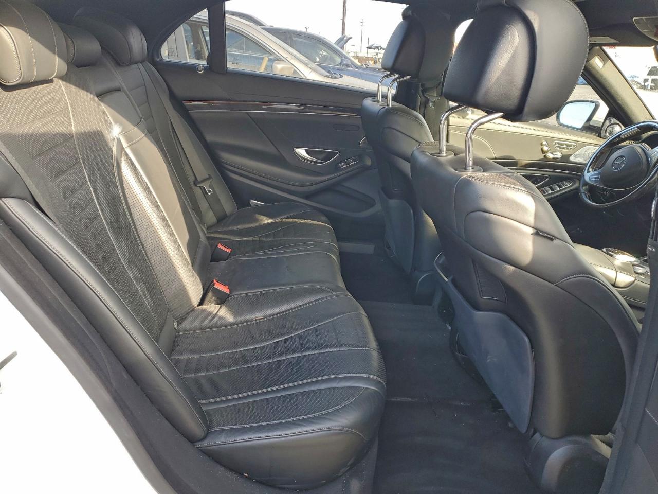 2015 MERCEDES-BENZ S 550 photo 10
