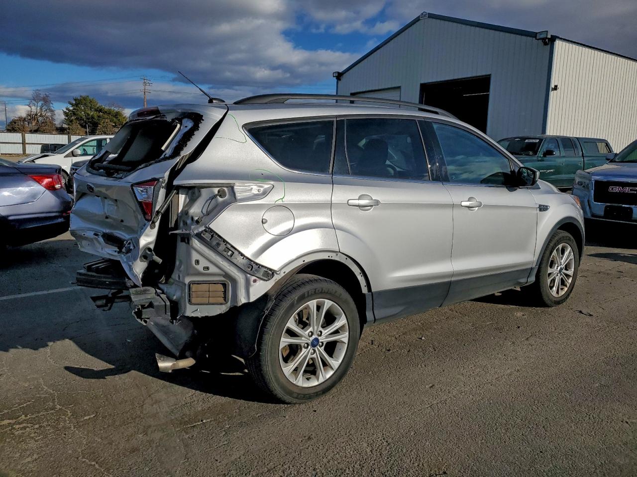2018 FORD ESCAPE SE photo 3