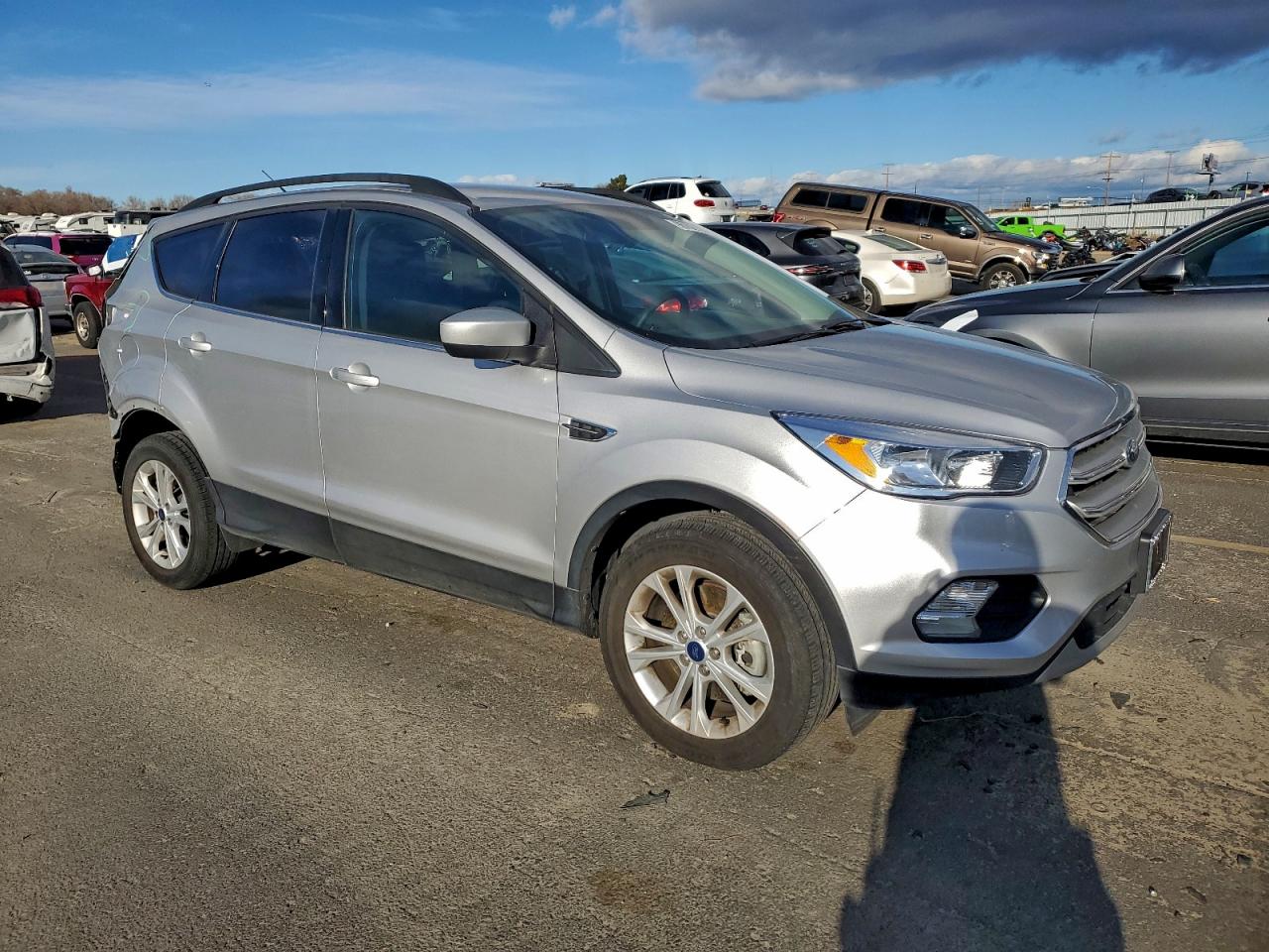 2018 FORD ESCAPE SE photo 4
