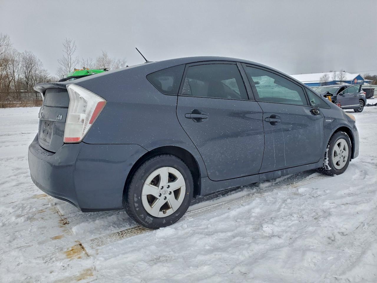 2011 TOYOTA PRIUS photo 3