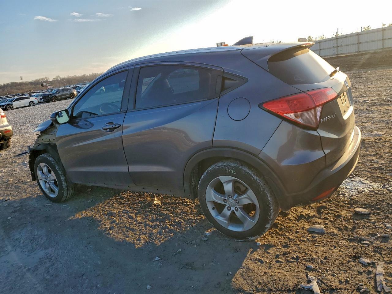 2016 HONDA HR-V EXL photo 2