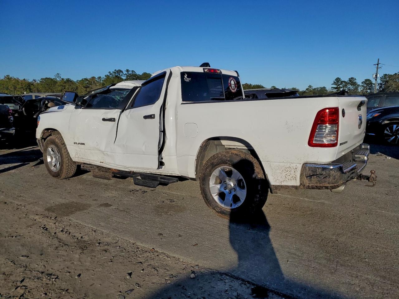 2023 RAM 1500 BIG HORN/LONE STAR photo 2