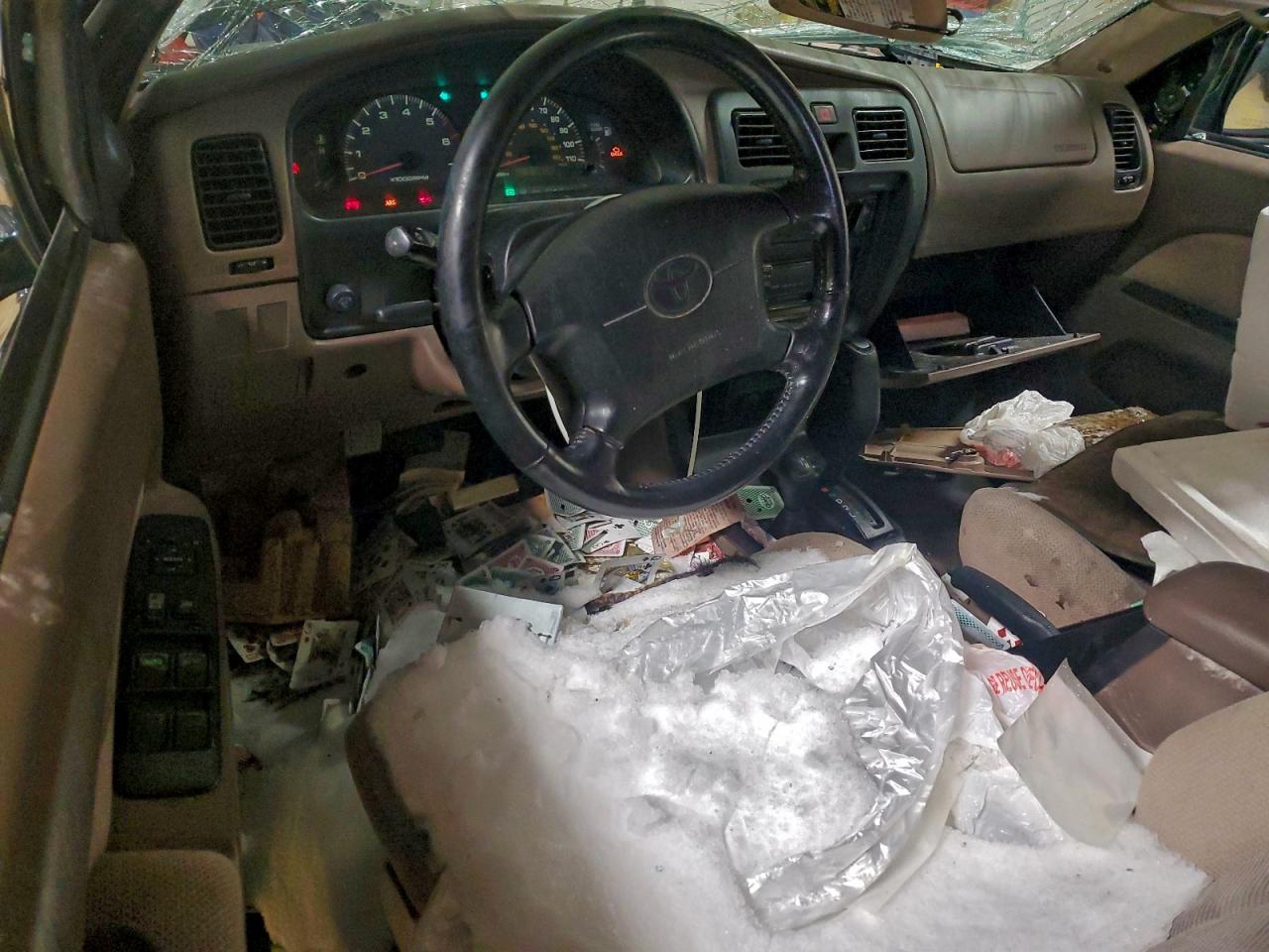 1999 TOYOTA 4RUNNER SR5 photo 8