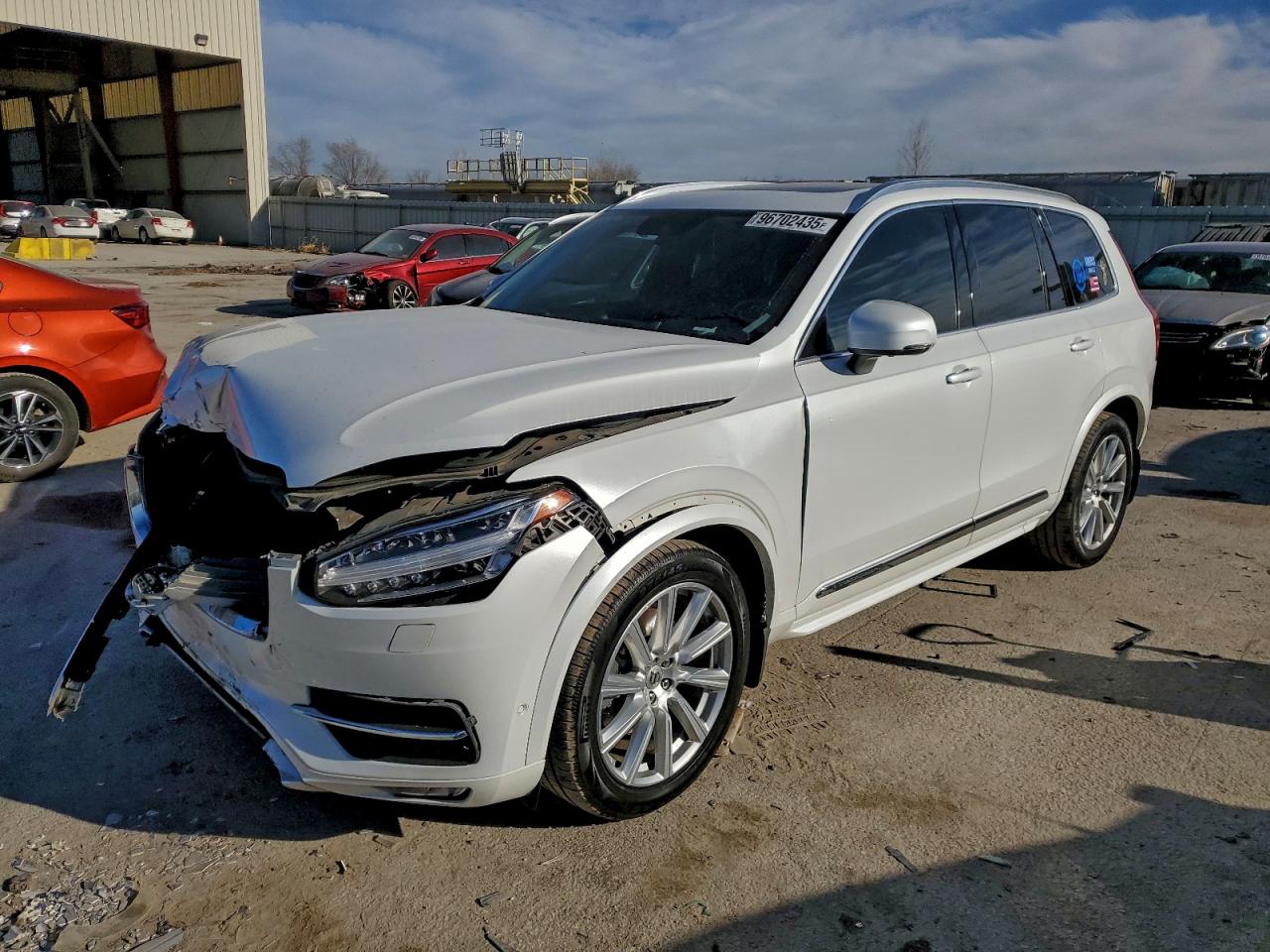2016 VOLVO XC90