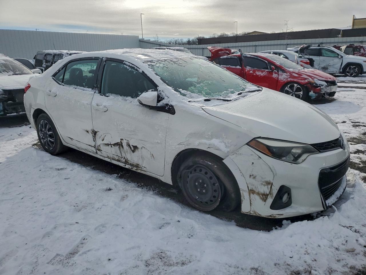2014 TOYOTA COROLLA L photo 4