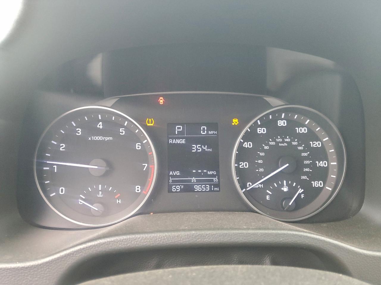 2017 HYUNDAI ELANTRA SE photo 9