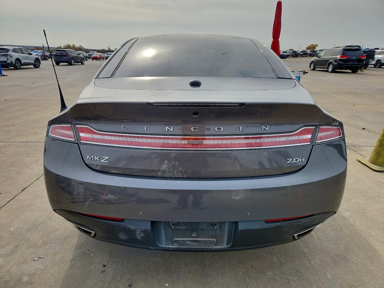 2014 LINCOLN MKZ HYBRID photo 11