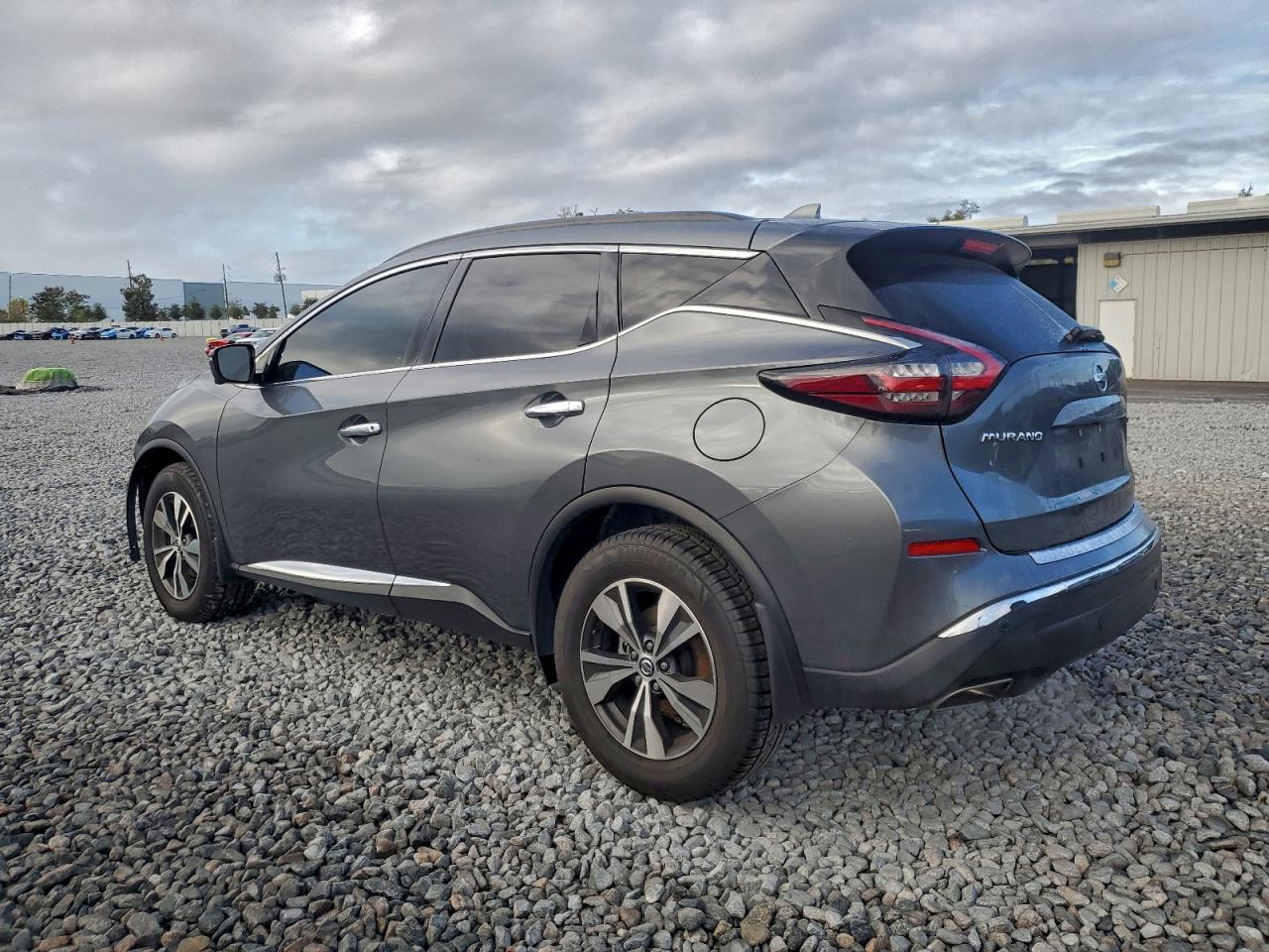 2020 NISSAN MURANO SV photo 3