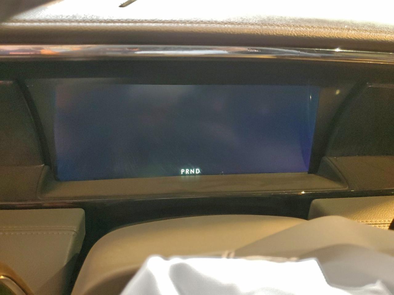 2019 LINCOLN NAVIGATOR RESERVE photo 17