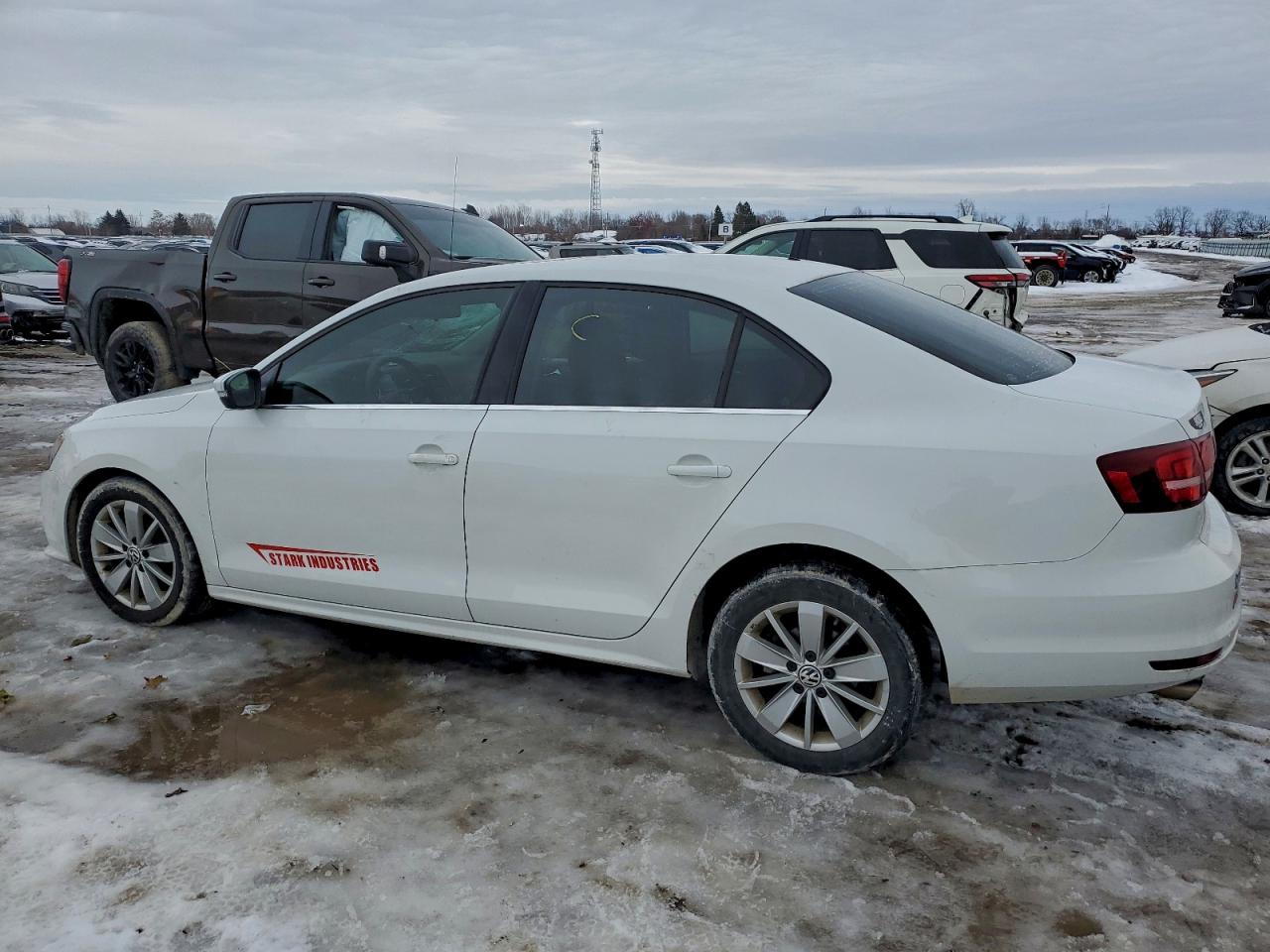 2016 VOLKSWAGEN JETTA S photo 2