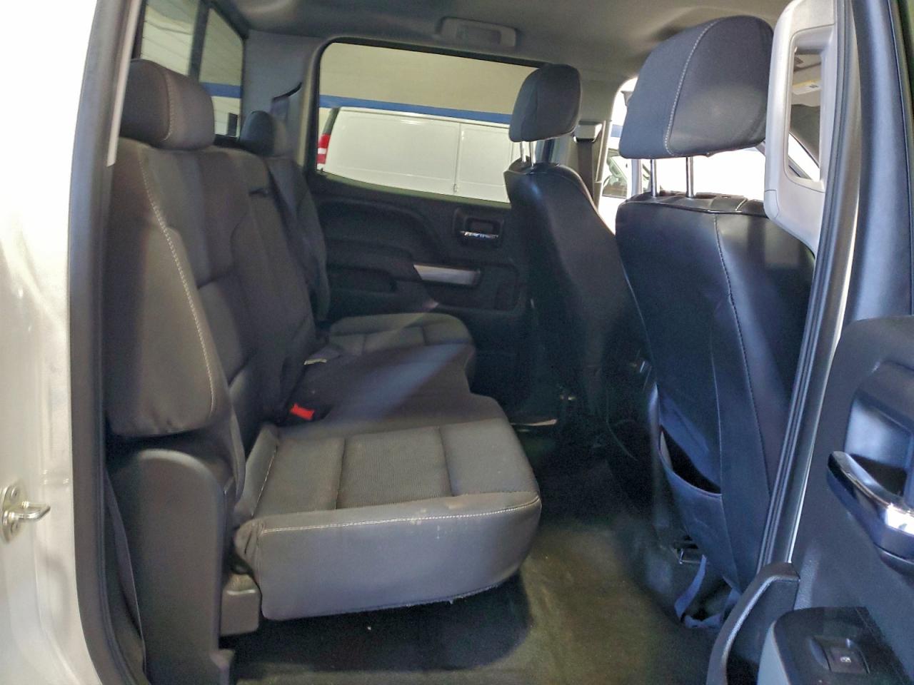 2015 CHEVROLET SILVERADO K1500 LT photo 10