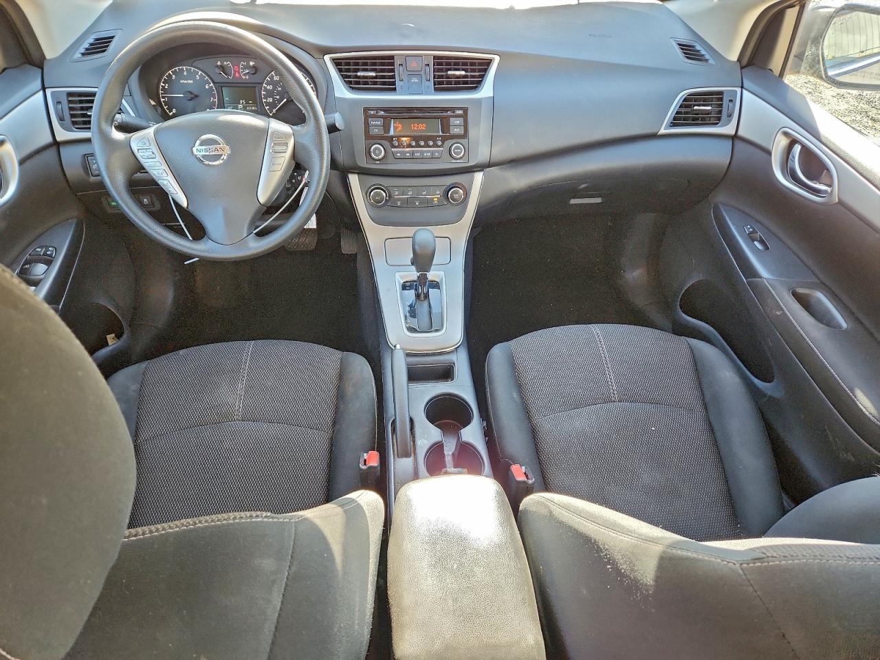 2015 NISSAN SENTRA S photo 8