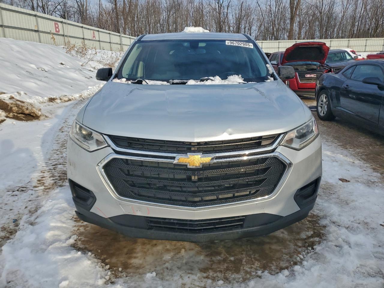2019 CHEVROLET TRAVERSE LS photo 5