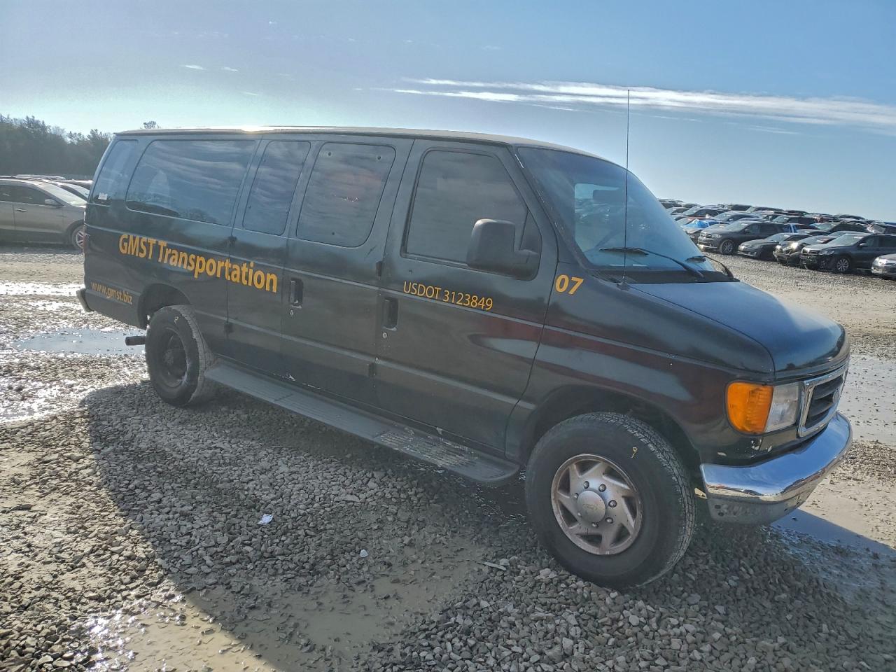 2007 FORD ECONOLINE E350 SUPER DUTY WAGON photo 4