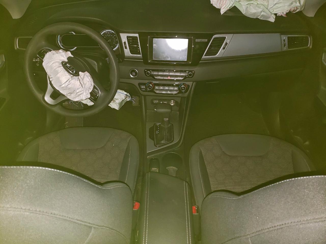 2018 KIA NIRO FE photo 8