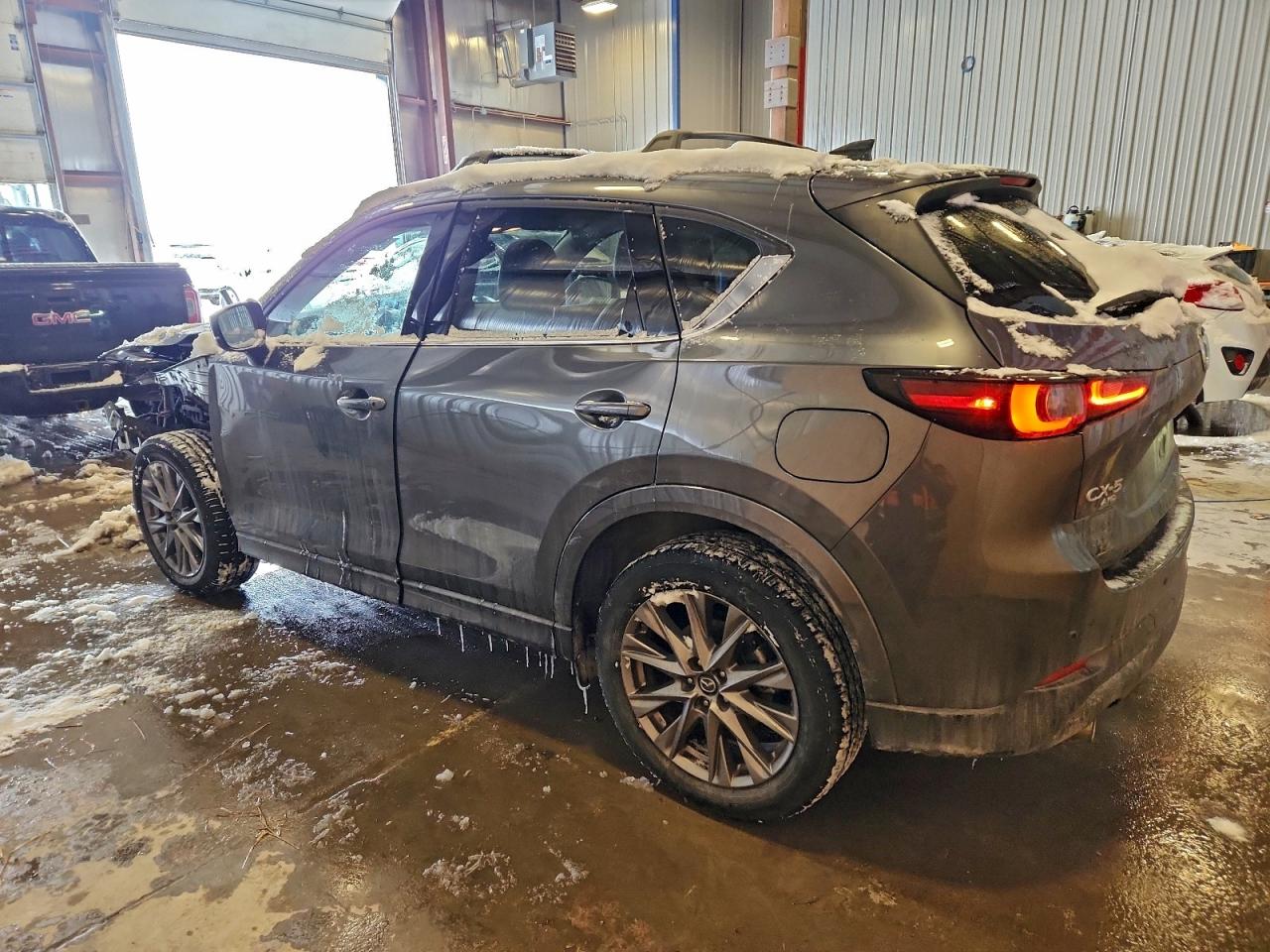 2025 MAZDA CX-5 PREMIUM PLUS photo 2