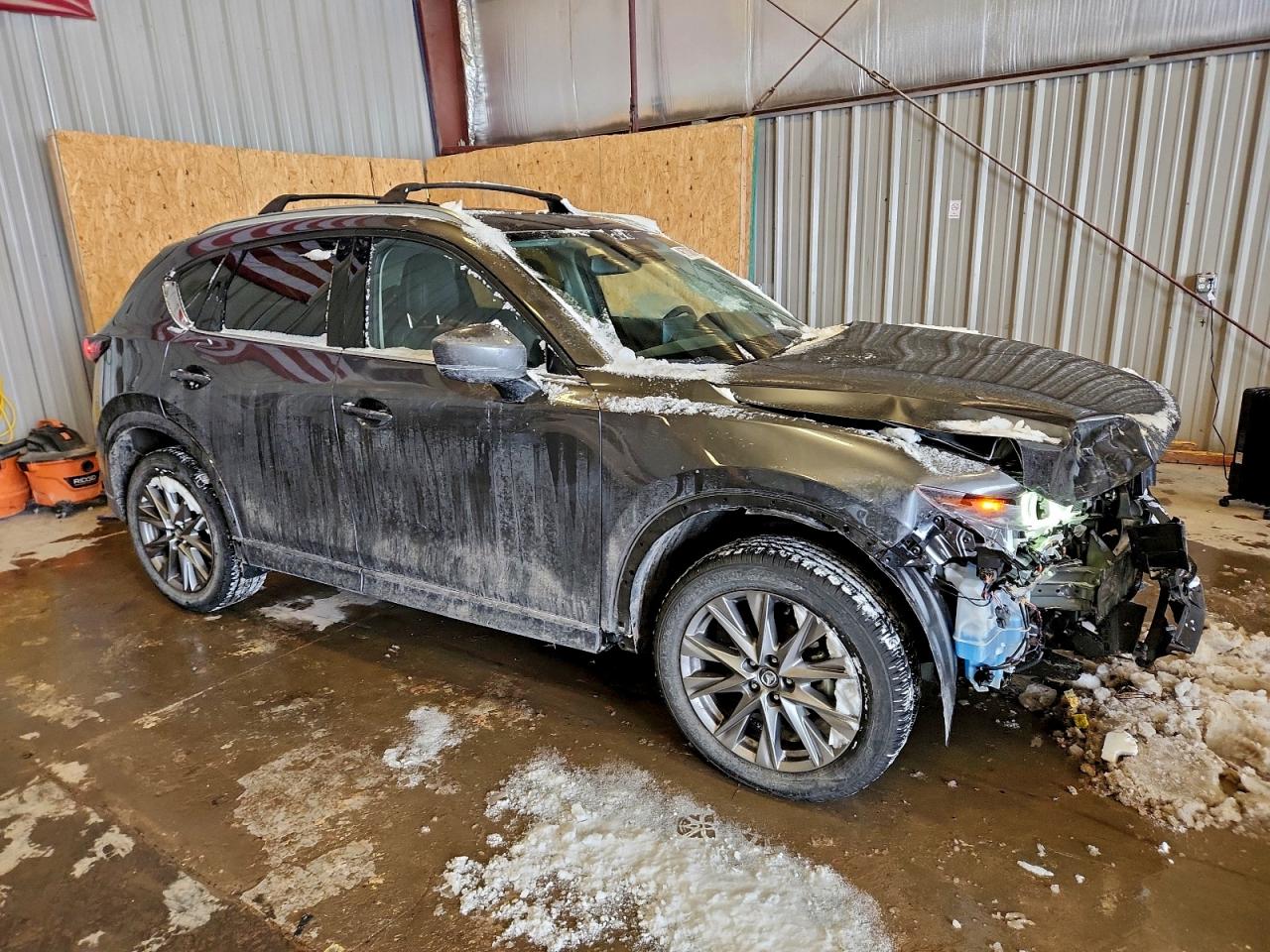 2025 MAZDA CX-5 PREMIUM PLUS photo 4