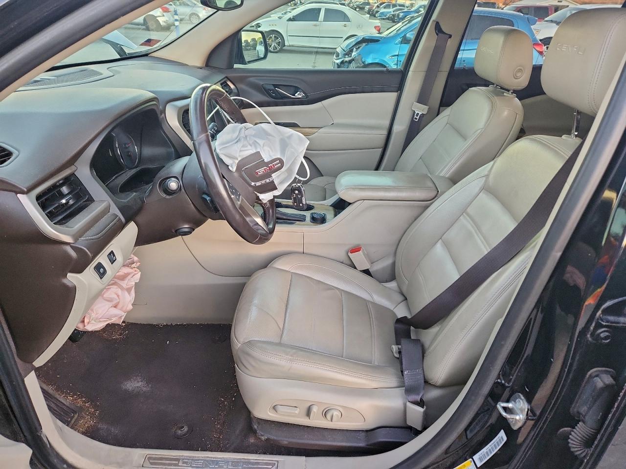 2019 GMC ACADIA DENALI photo 7