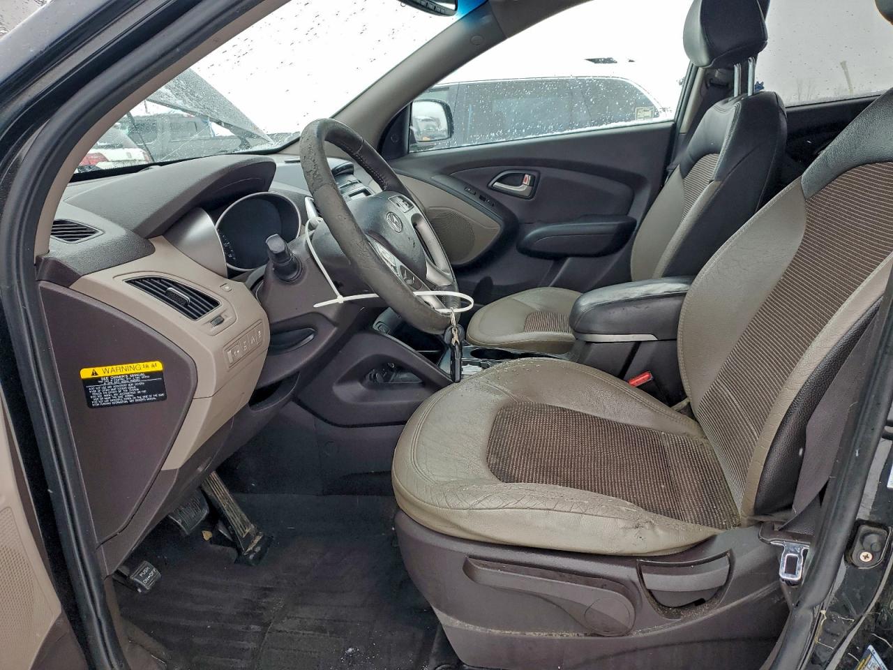 2013 HYUNDAI TUCSON GLS photo 19
