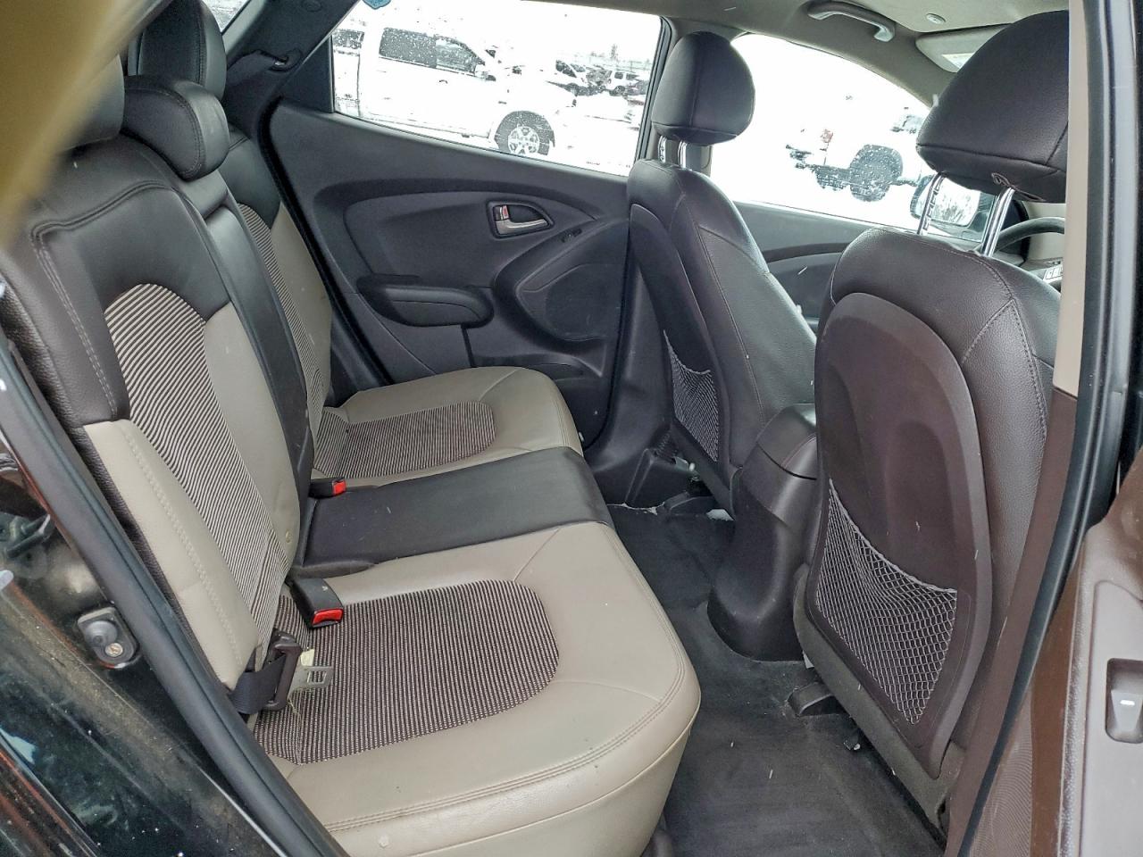 2013 HYUNDAI TUCSON GLS photo 31