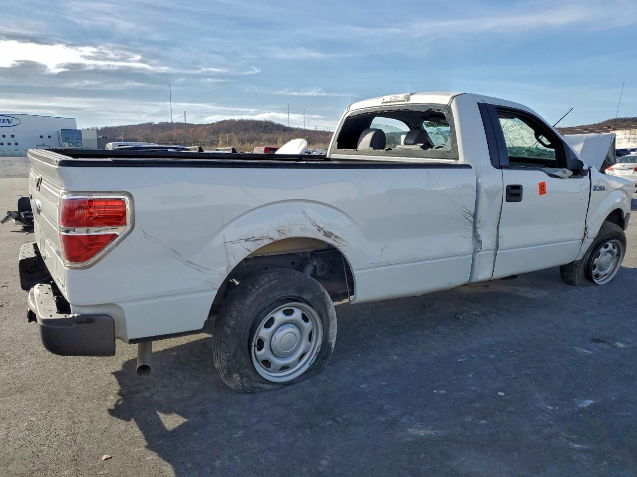 2011 FORD F150 photo 3