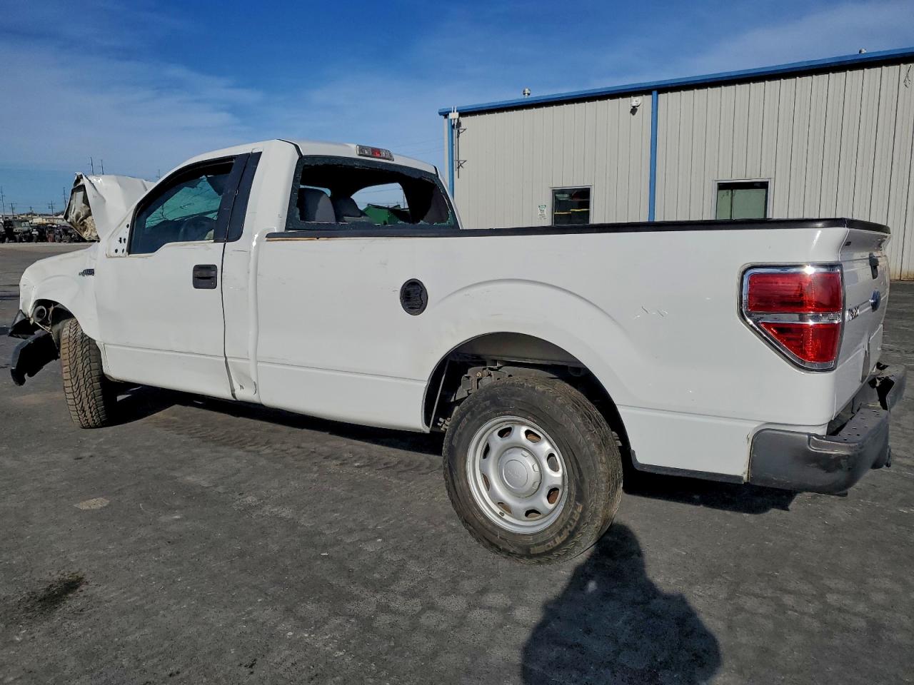 2011 FORD F150 photo 2