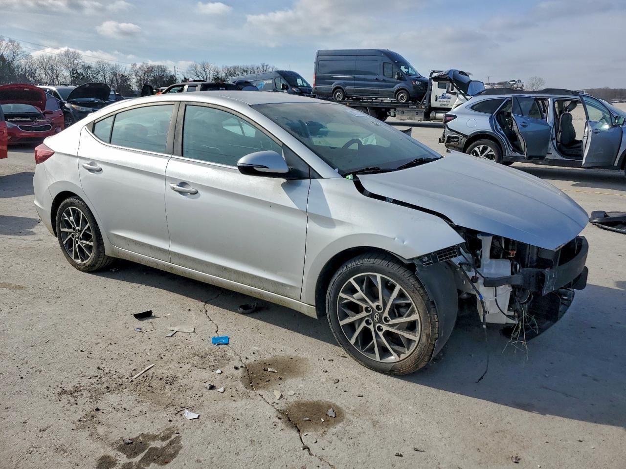 2019 HYUNDAI ELANTRA SEL photo 4