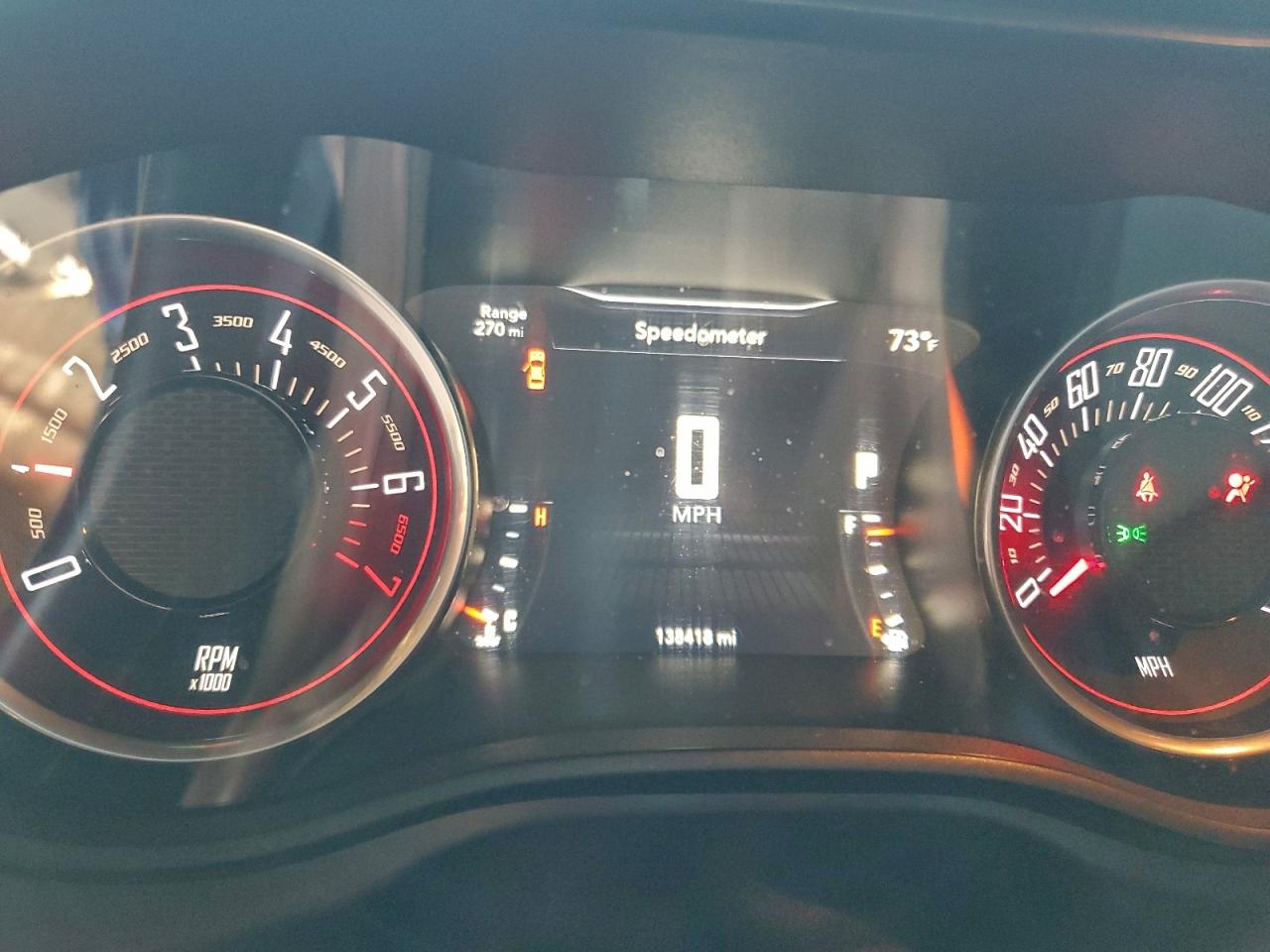 2016 DODGE CHALLENGER SXT photo 9