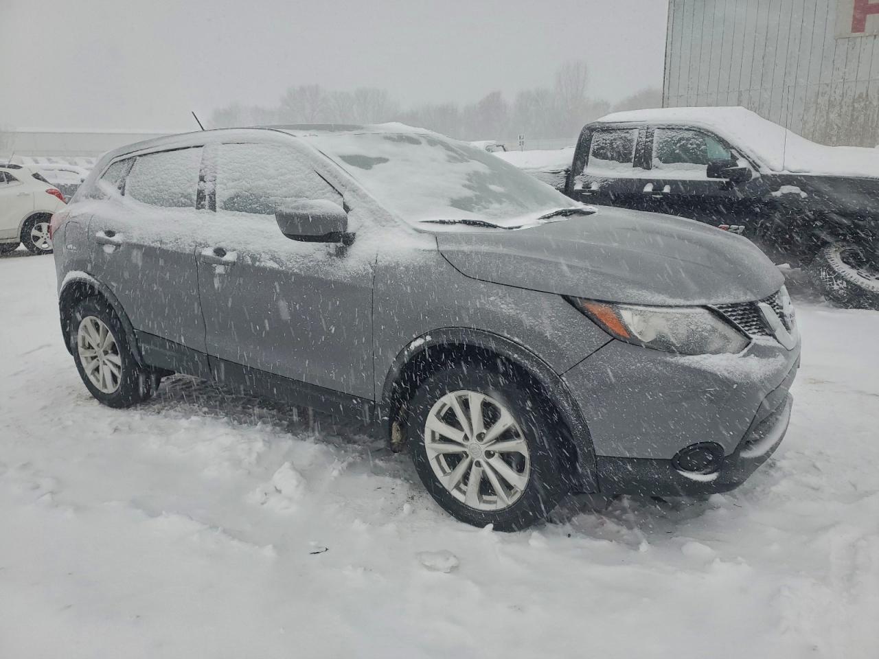 2018 NISSAN ROGUE SPORT S photo 4
