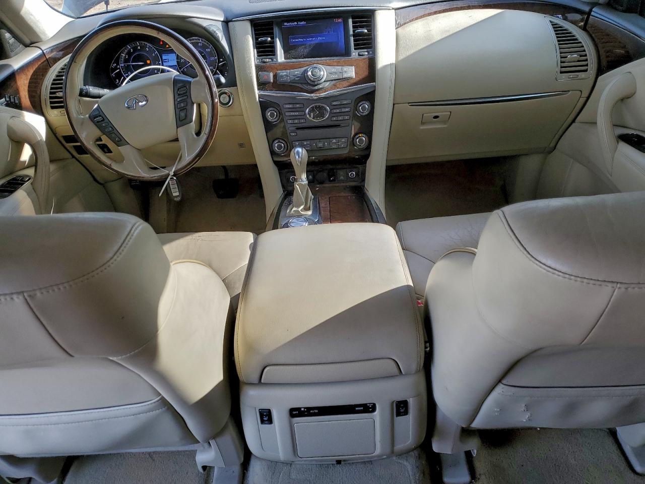 2012 INFINITI QX56 photo 8