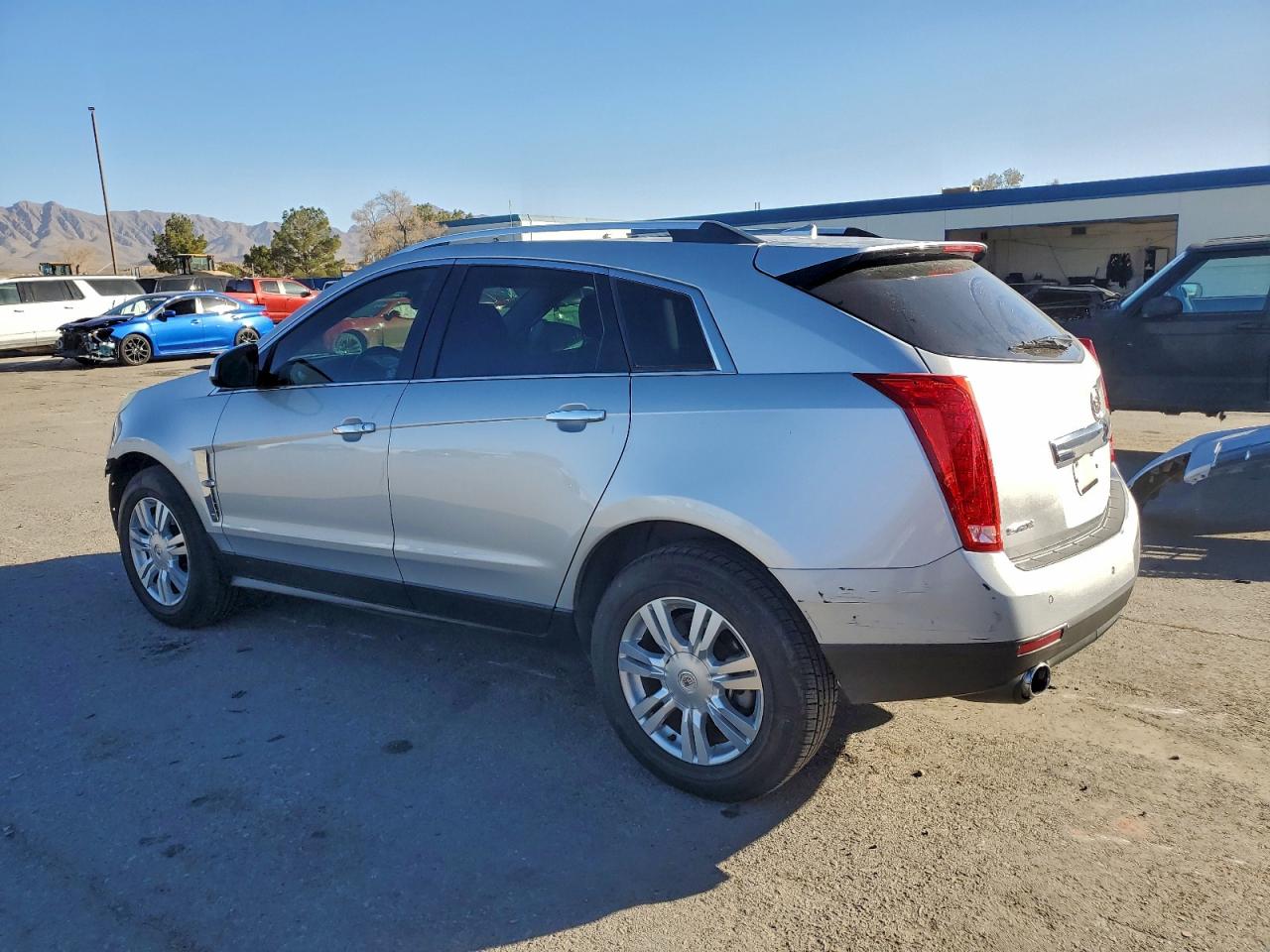 2012 CADILLAC SRX LUXURY COLLECTION photo 2