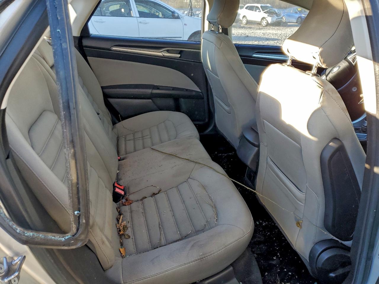 2015 FORD FUSION S photo 10
