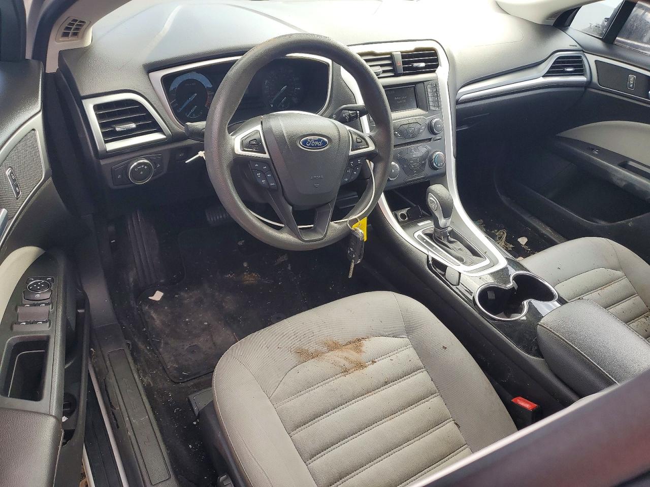 2015 FORD FUSION S photo 8