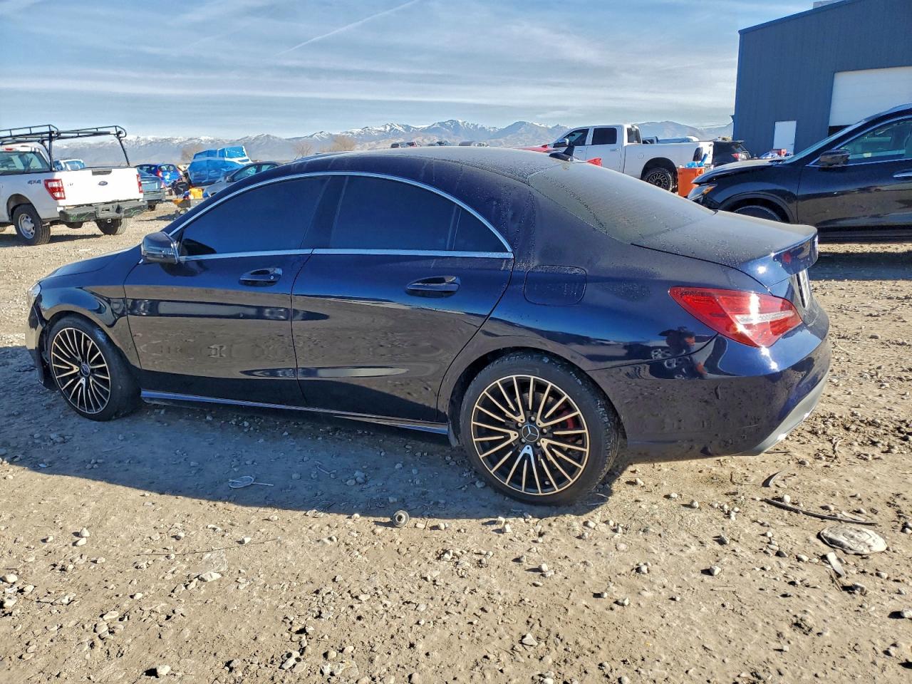 2018 MERCEDES-BENZ CLA 250 photo 2
