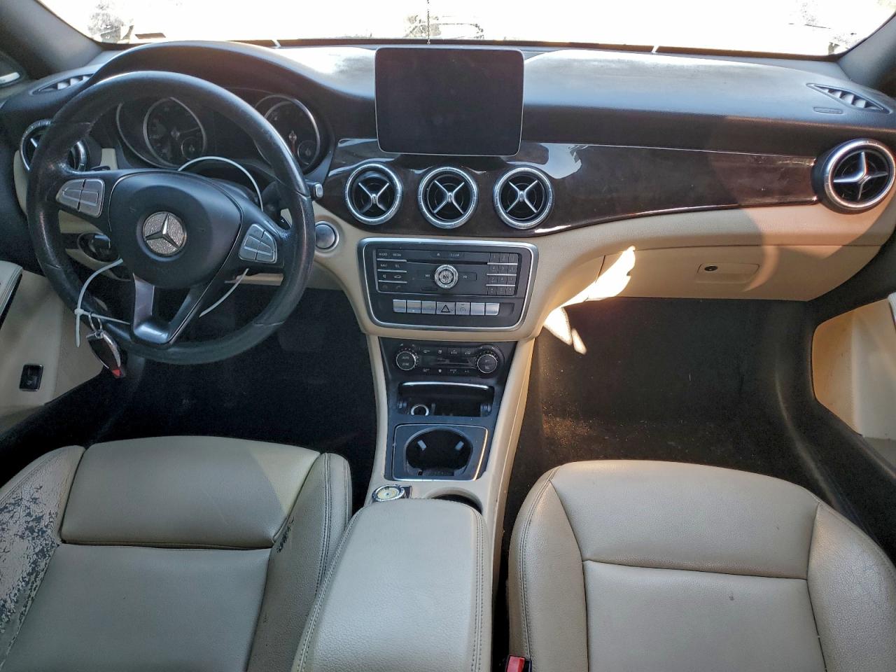 2018 MERCEDES-BENZ CLA 250 photo 8