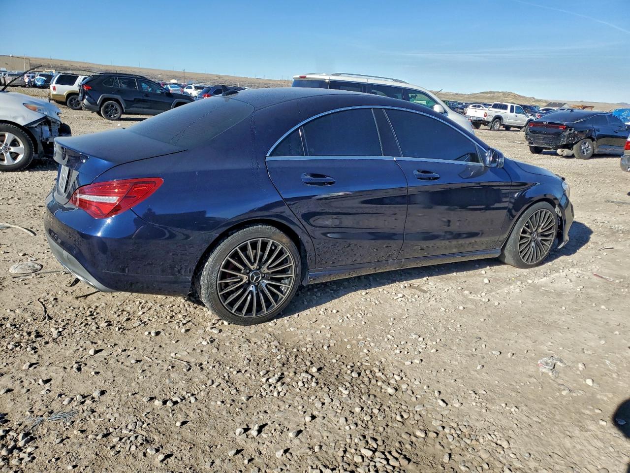 2018 MERCEDES-BENZ CLA 250 photo 3