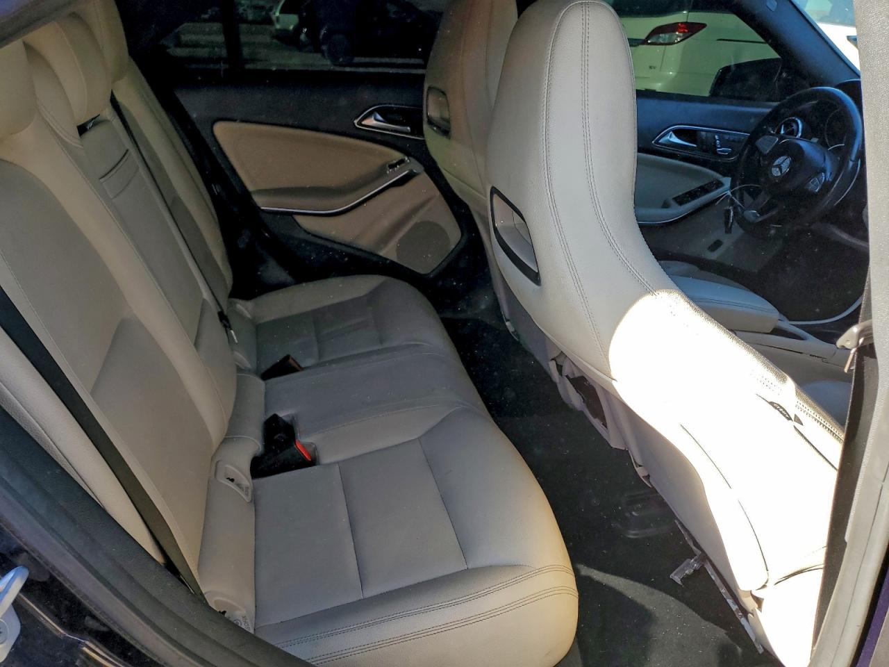 2018 MERCEDES-BENZ CLA 250 photo 10
