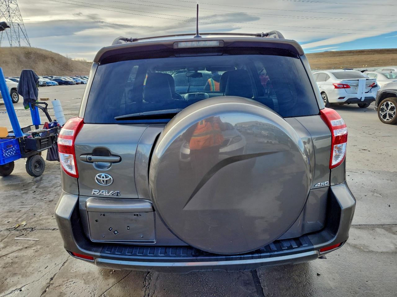 2012 TOYOTA RAV4 LIMITED photo 6