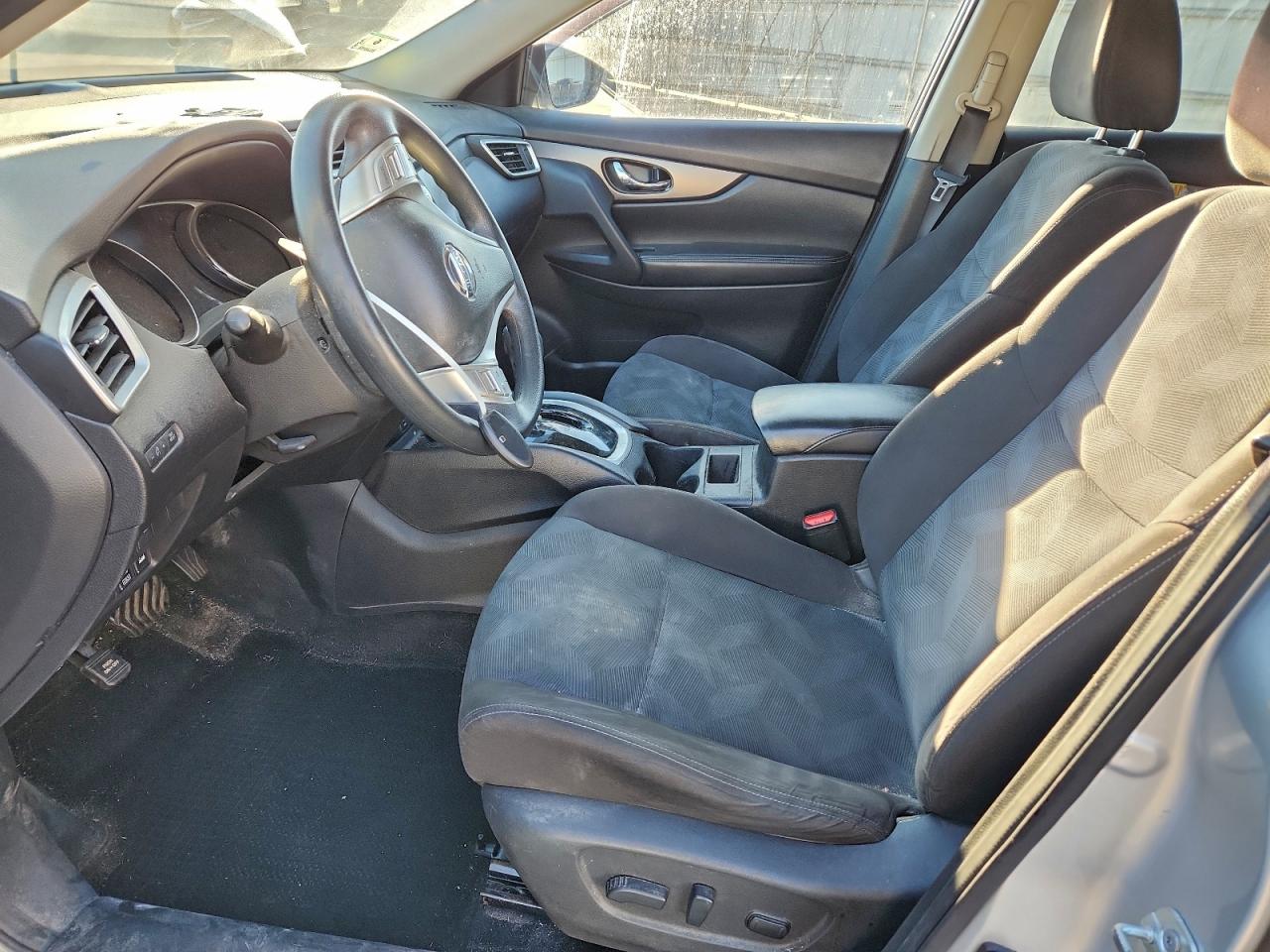 2016 NISSAN ROGUE S photo 7