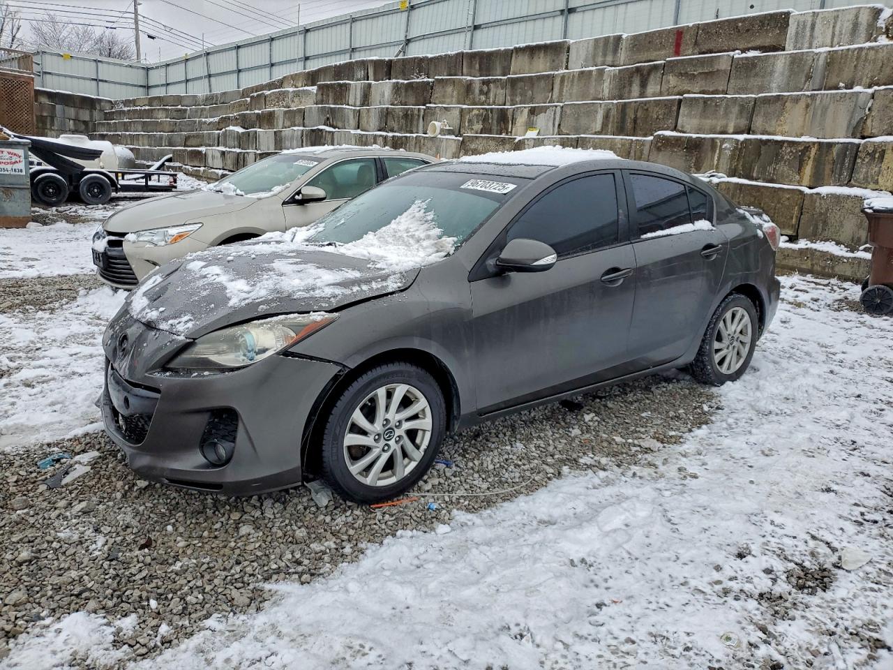 2013 MAZDA 3