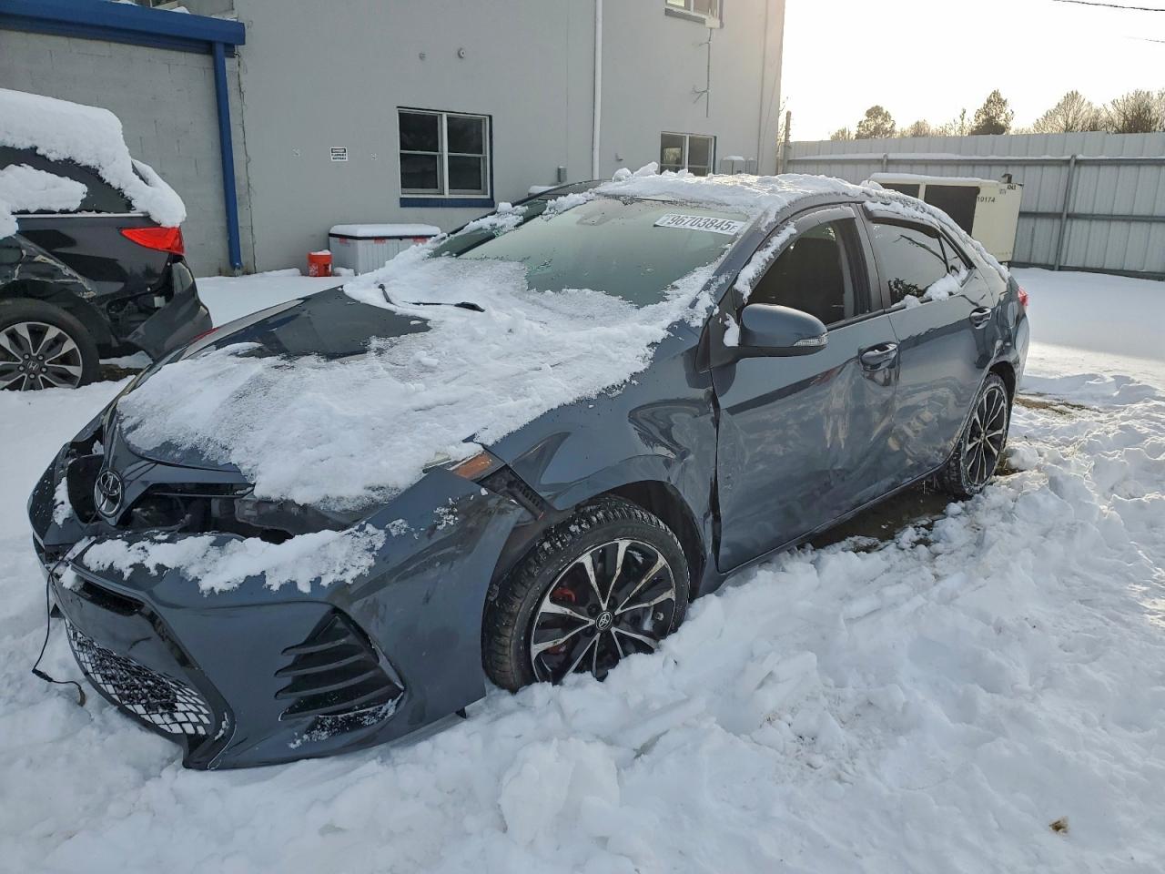 2018 TOYOTA COROLLA