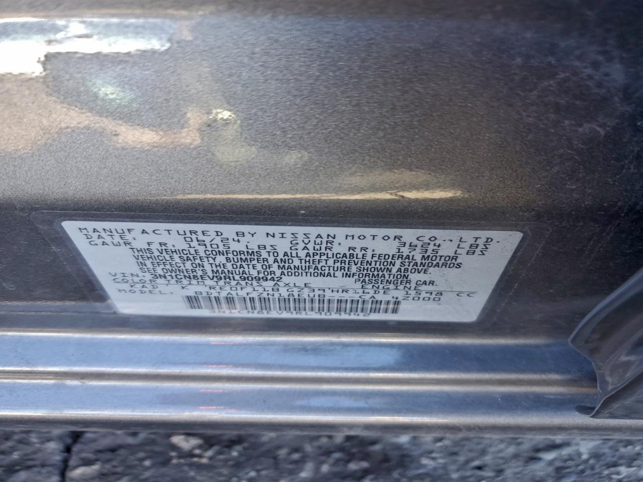 2024 NISSAN VERSA SV photo 12