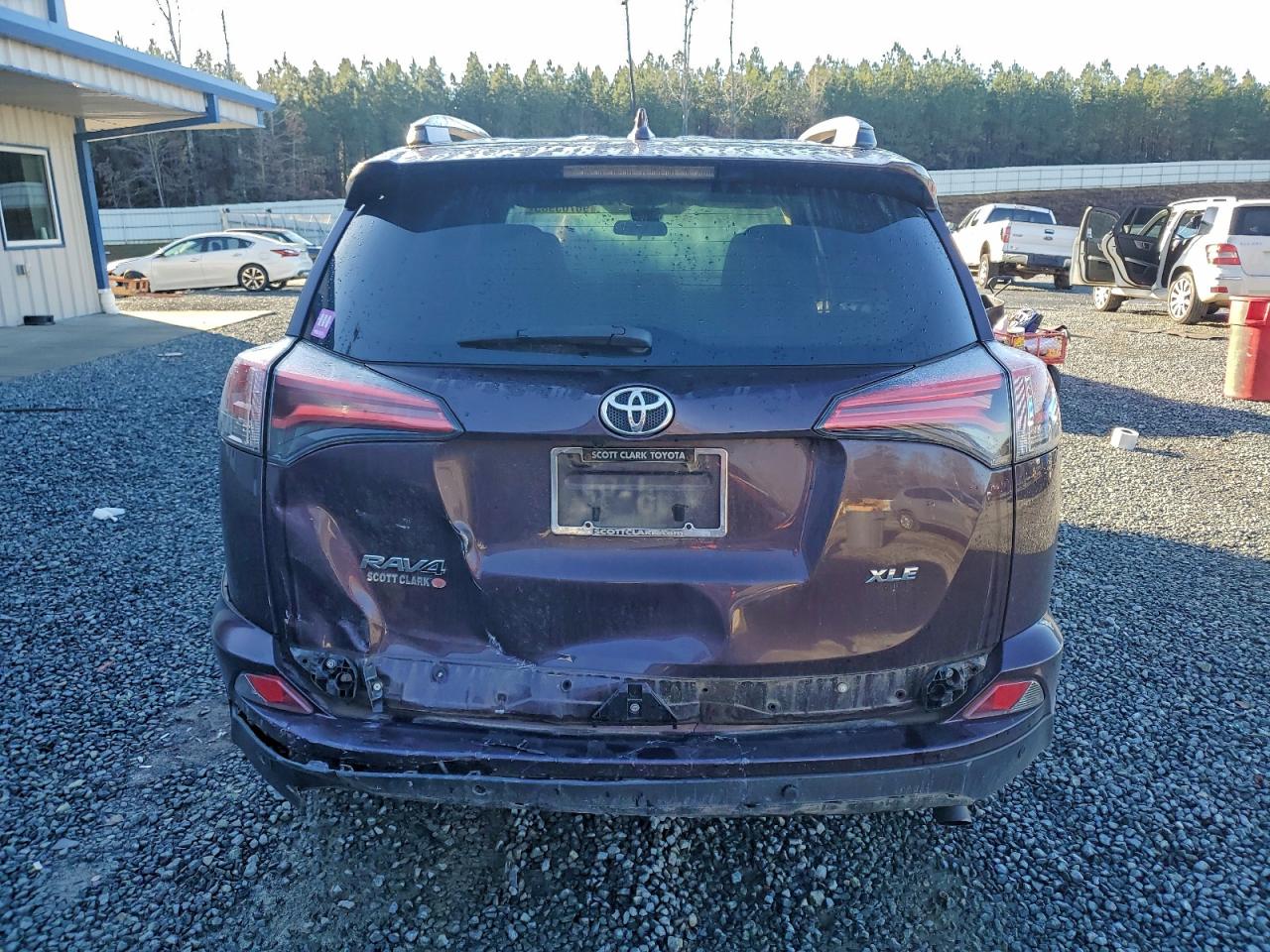 2018 TOYOTA RAV4 ADVENTURE photo 6