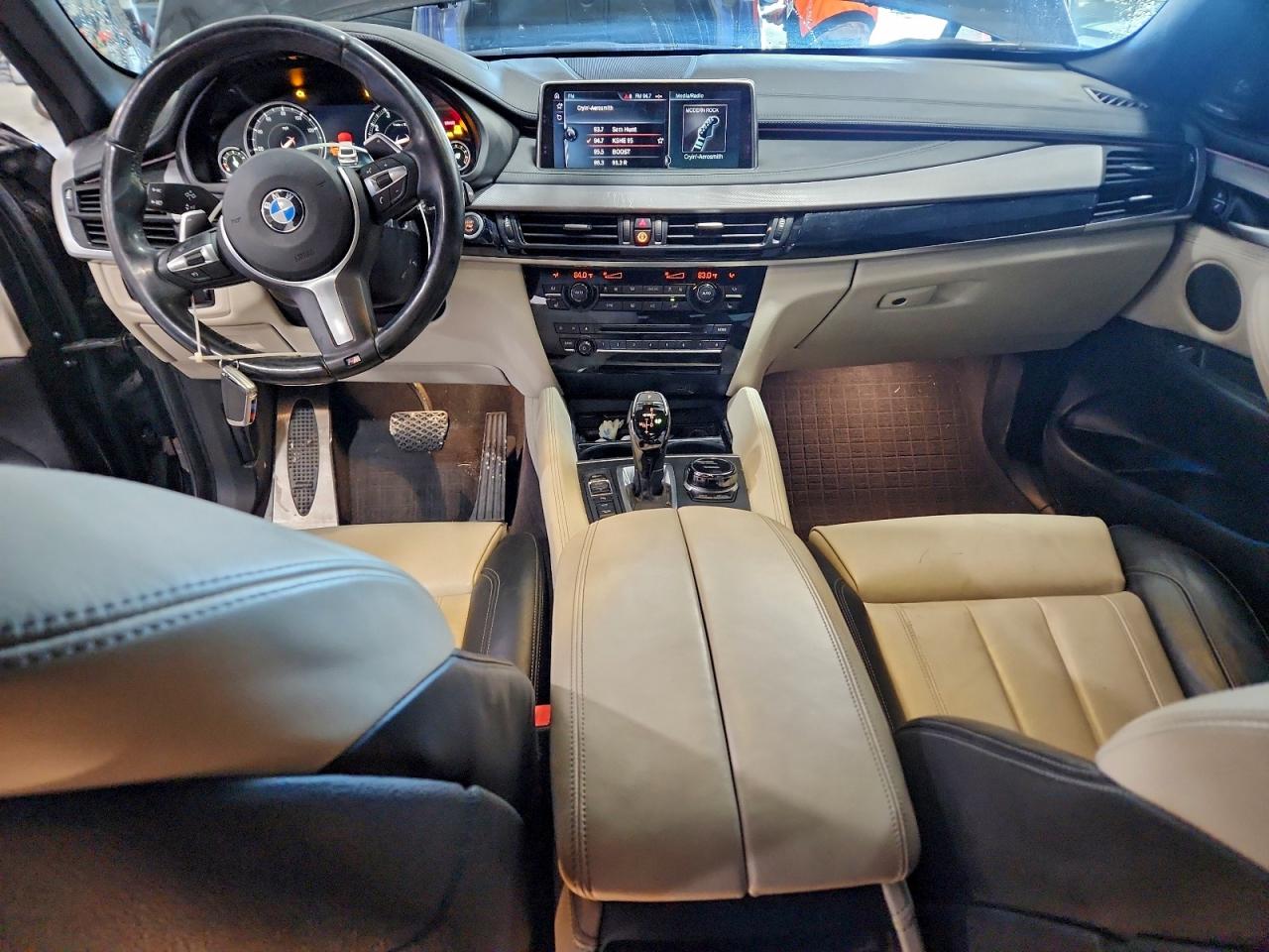 2017 BMW X6 XDRIVE50I photo 8